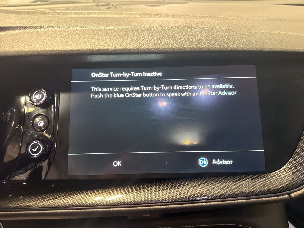 Used 2023 Buick Envision Essence w/ Sport Touring Package FWD image 12