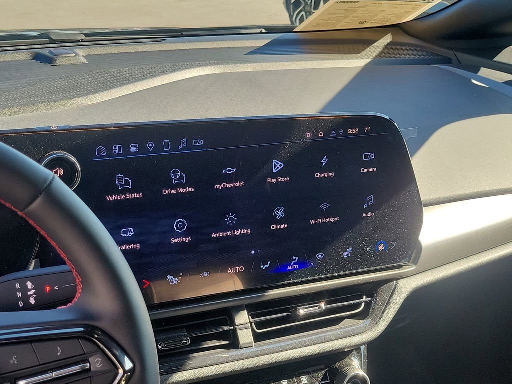 Used 2026 Chevrolet Equinox EV RS image 29