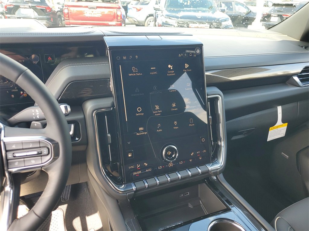New 2026 GMC Yukon XL Elevation image 16