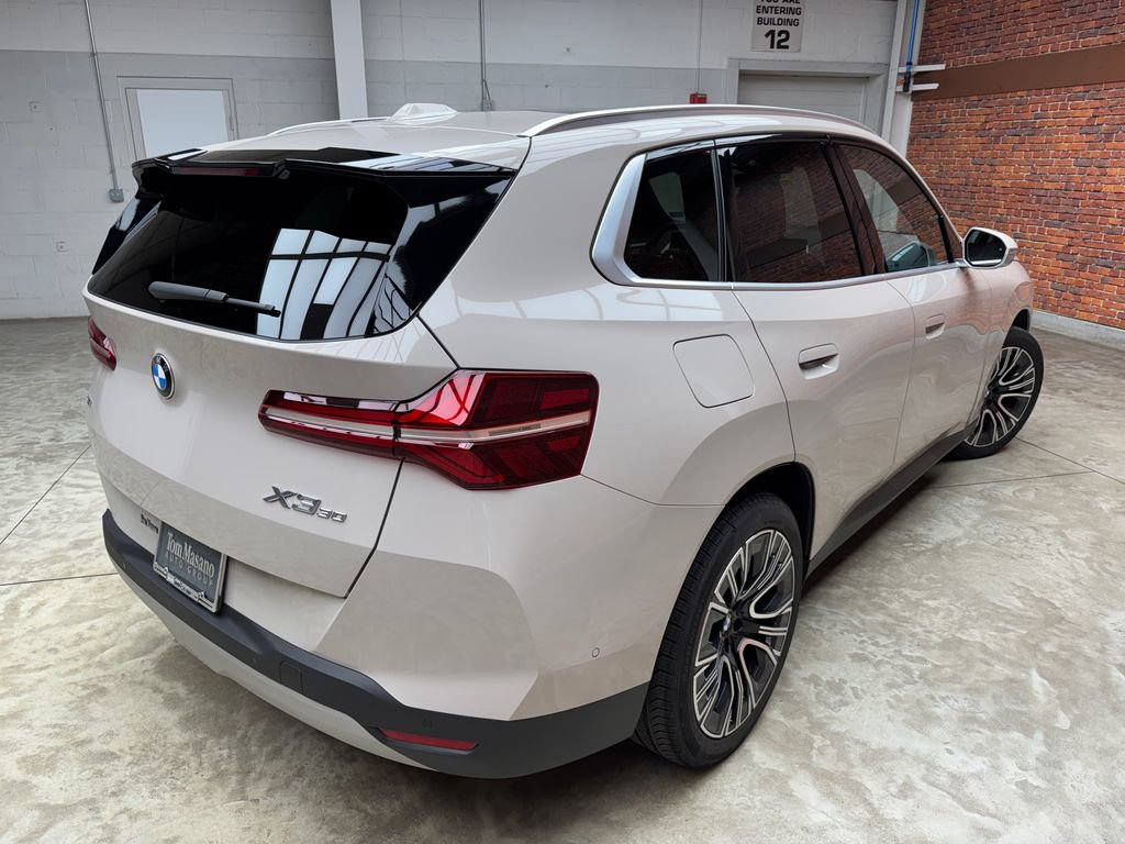 Certified 2025 BMW X3 xDrive30i AWD/4WD image 5