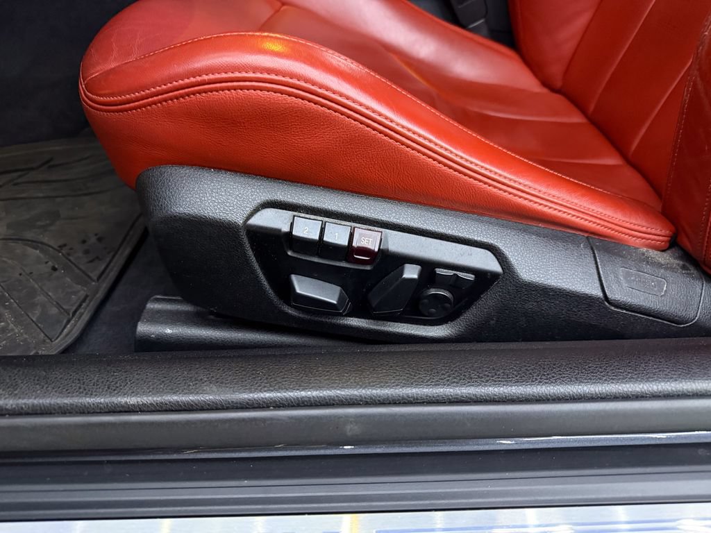 Used 2015 BMW M4 Coupe w/ Executive Package RWD image 14