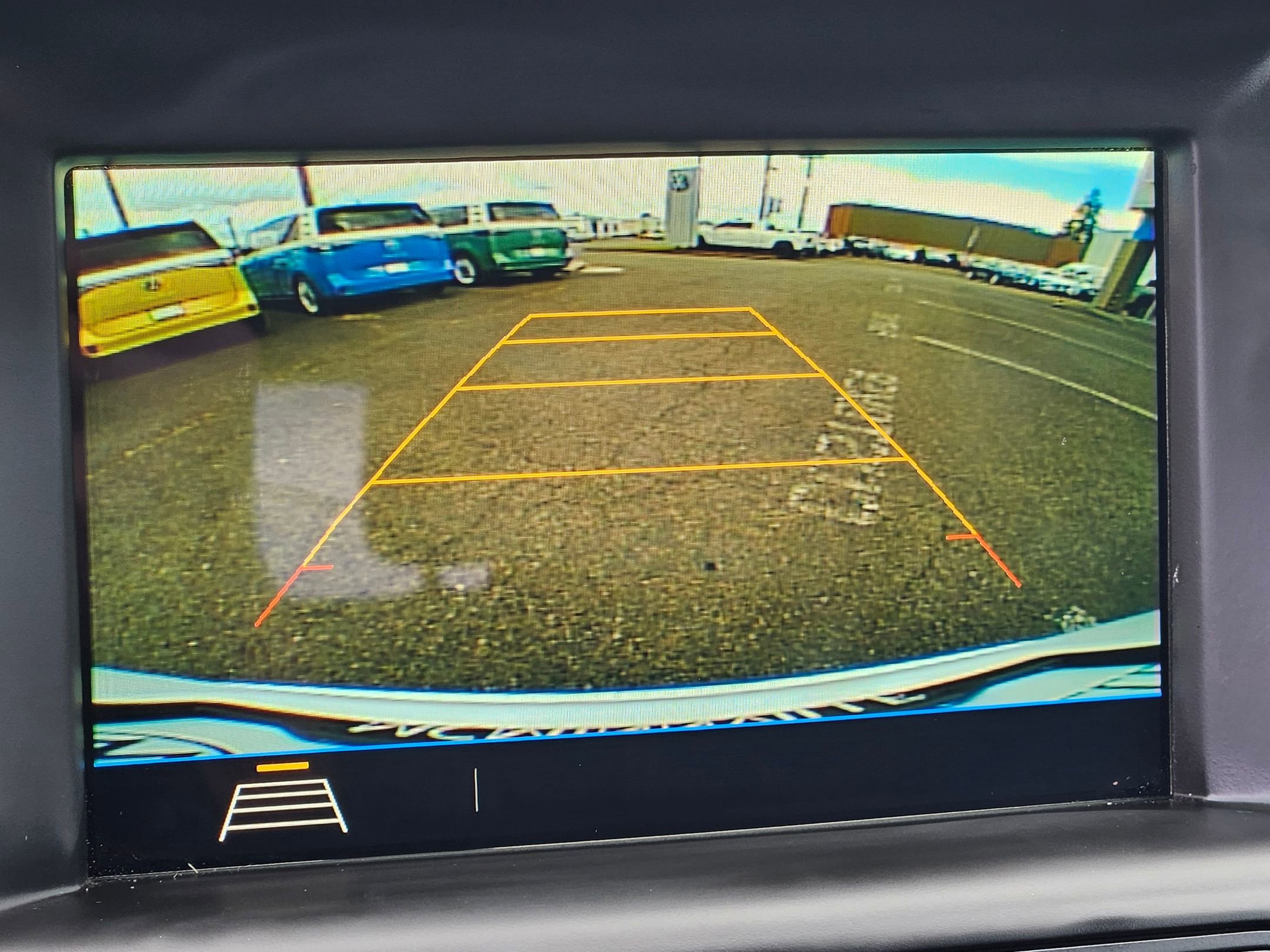 Used 2018 GMC Terrain SLE image 19