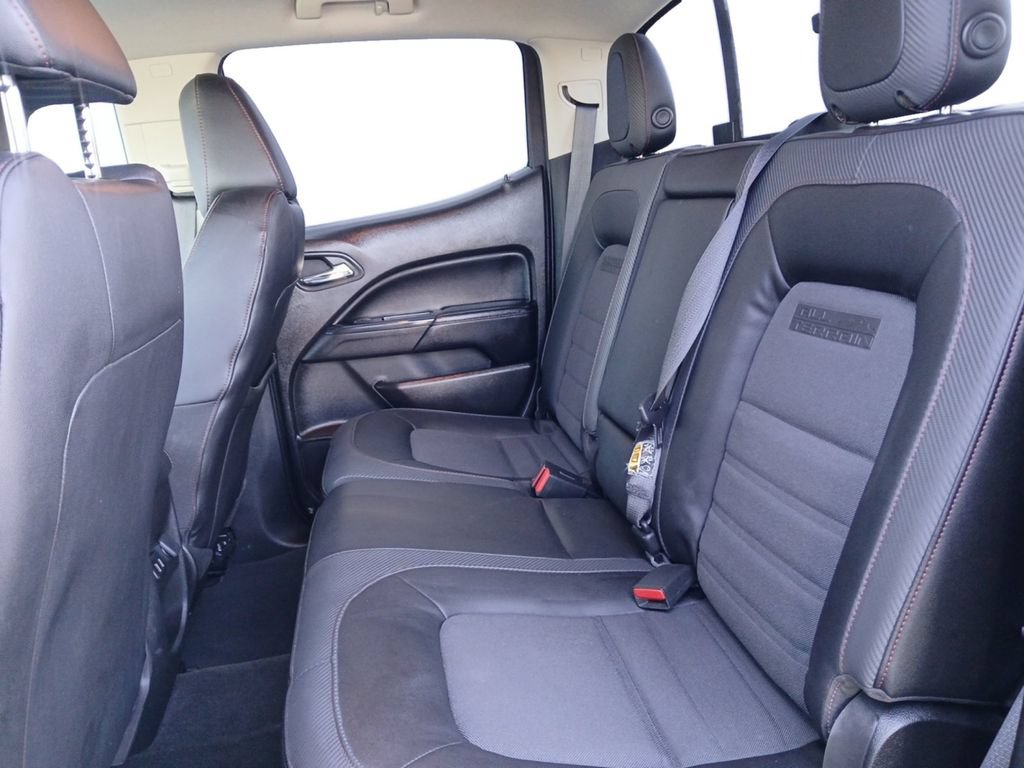 Used 2016 GMC Canyon SLE w/ All Terrain Package AWD/4WD image 22