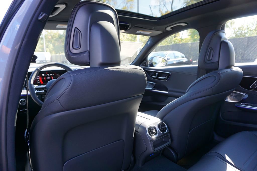 New 2026 Mercedes-Benz C 300 Sedan image 15