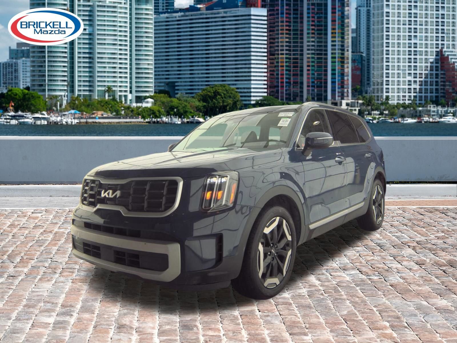 Used 2025 Kia Telluride S FWD image 3