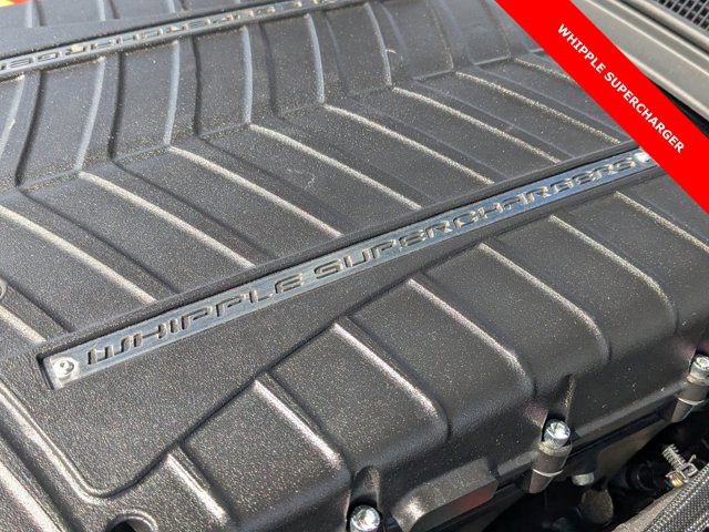 Used 2018 Chevrolet Camaro SS image 30