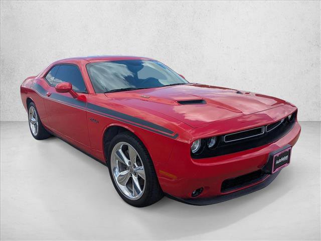 Used 2015 Dodge Challenger R/T Plus RWD image 2