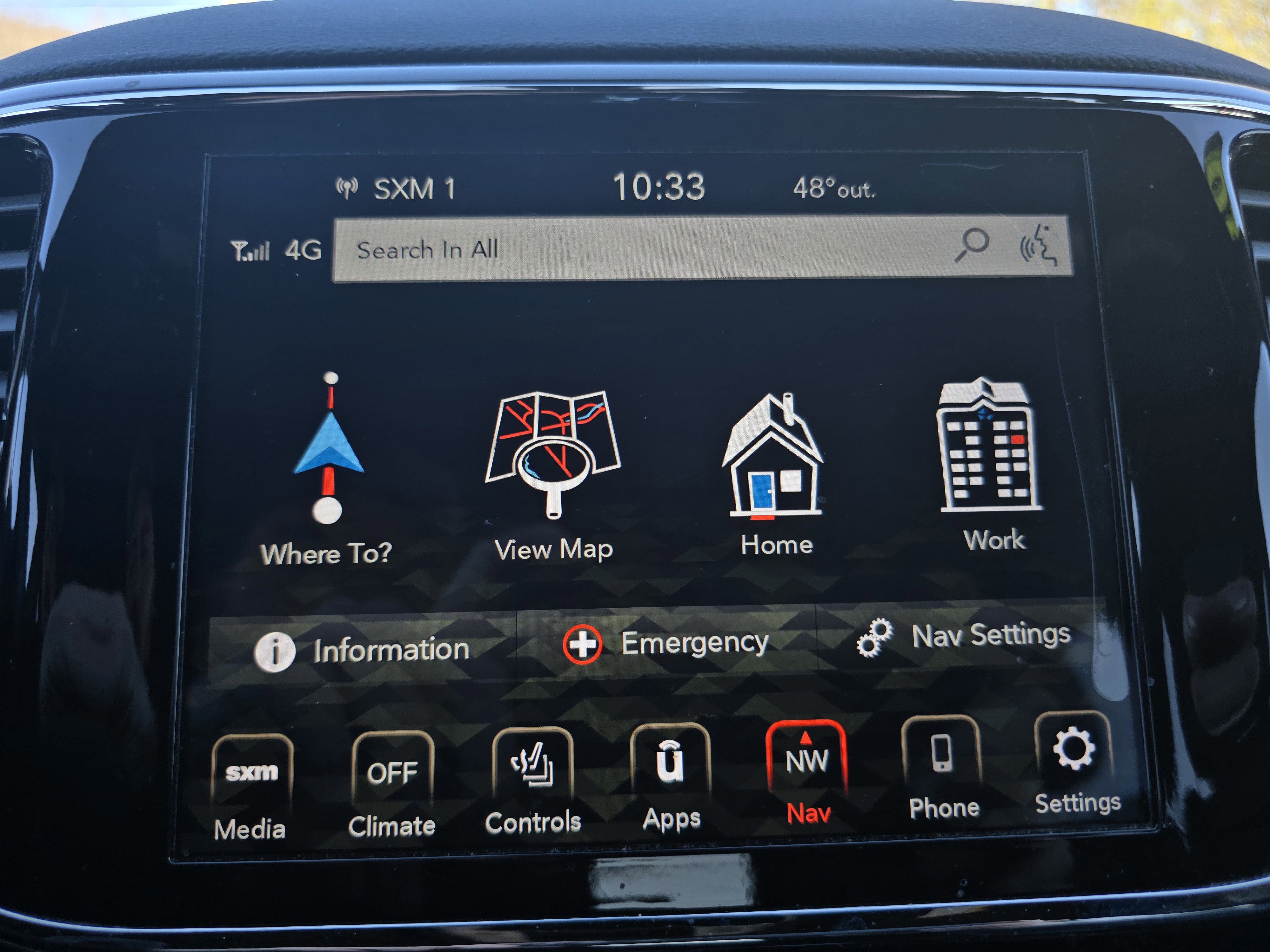 Used 2020 Jeep Grand Cherokee Altitude AWD/4WD image 26