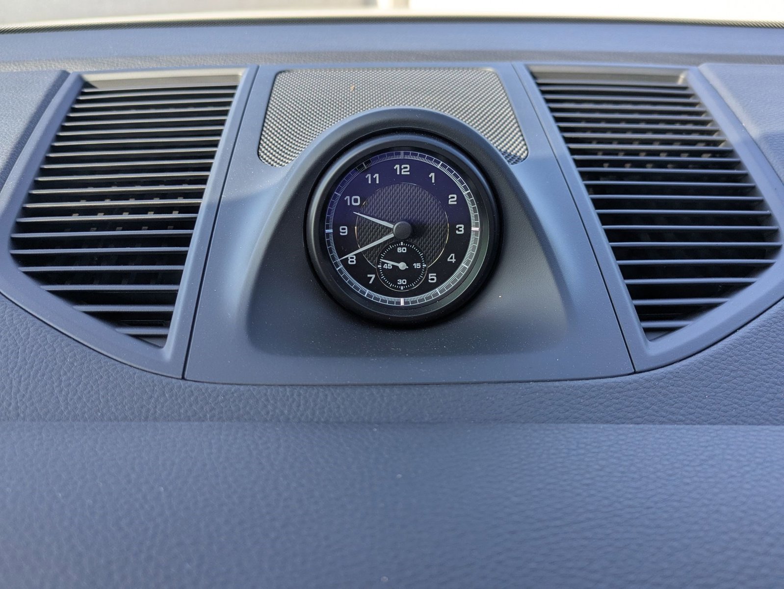 New 2025 Porsche Macan S image 21