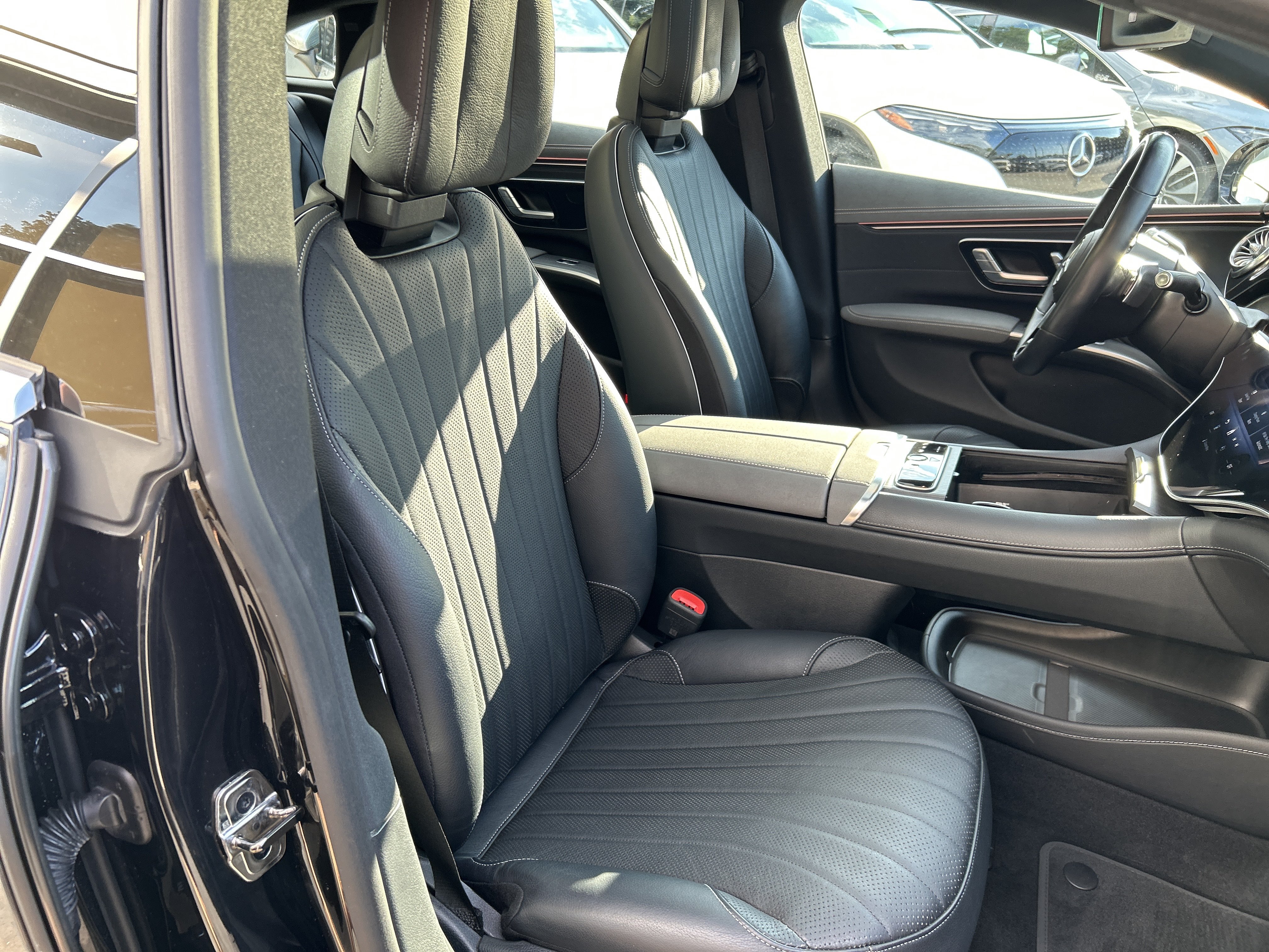 Certified 2023 Mercedes-Benz EQS 580 4MATIC Sedan image 53