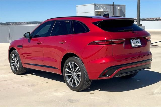 New 2024 Jaguar F-PACE R-Dynamic S image 15