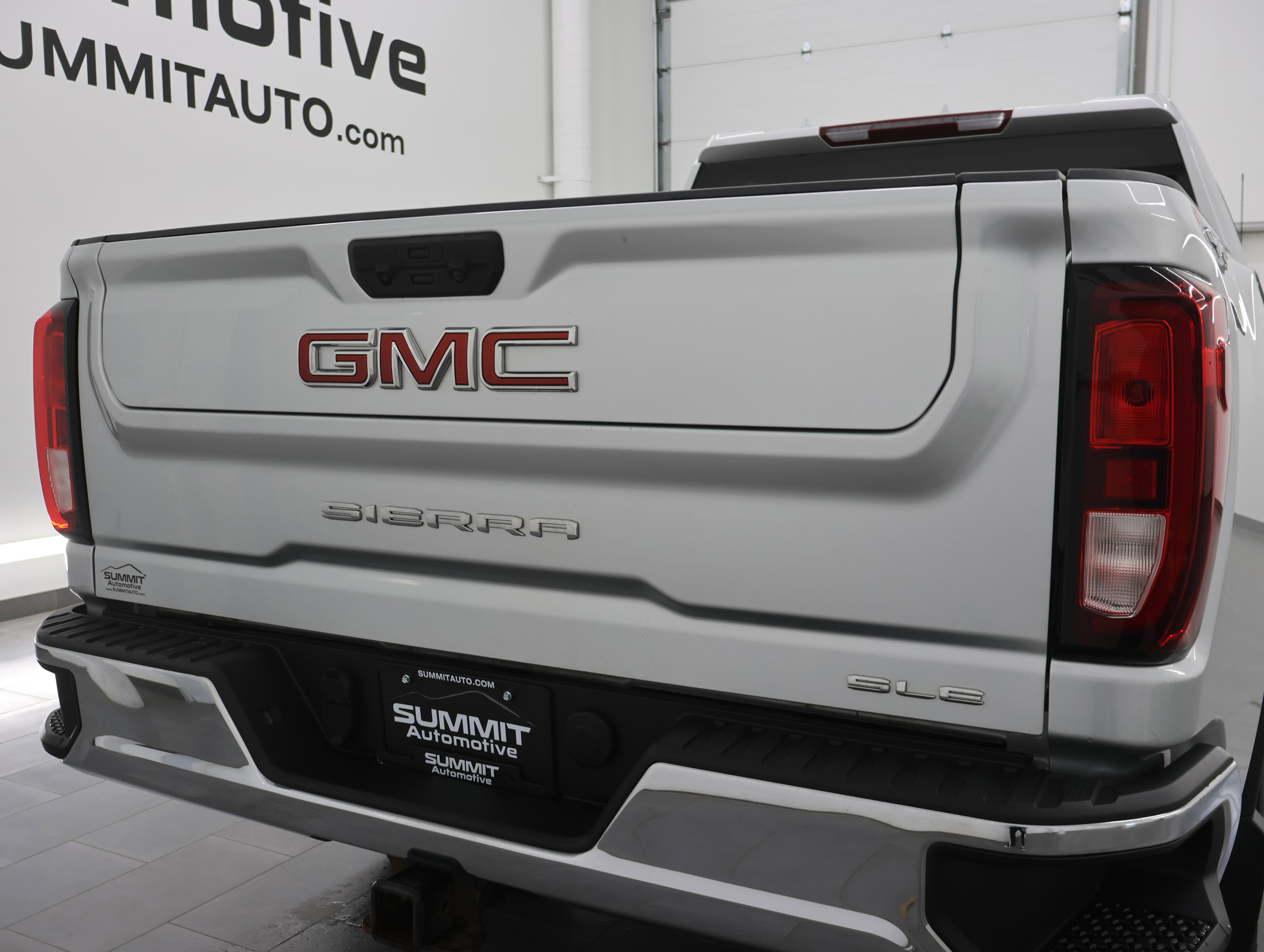 Used 2023 GMC Sierra 2500 SLE w/ SLE Convenience Package image 27