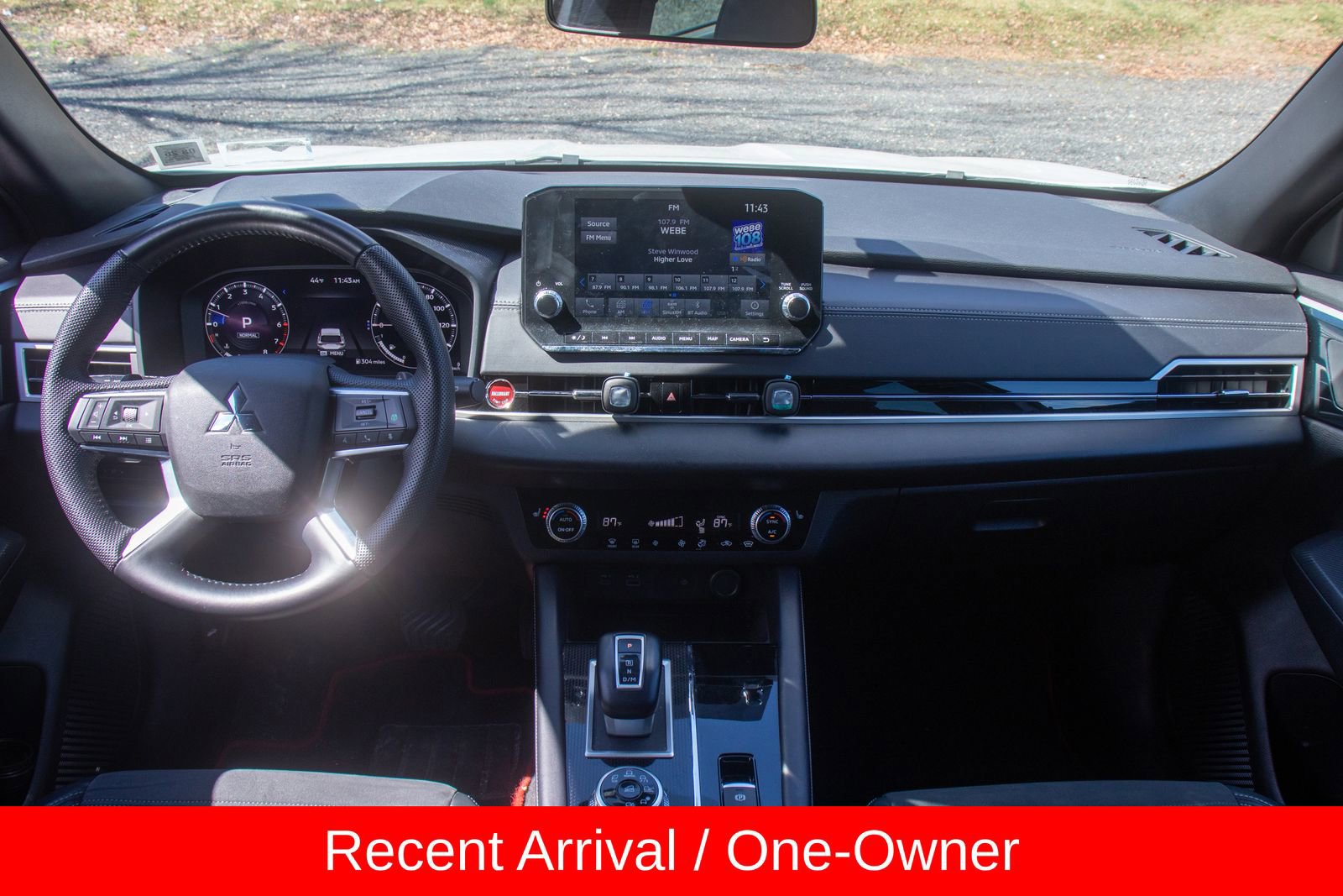 Used 2023 Mitsubishi Outlander SE image 15