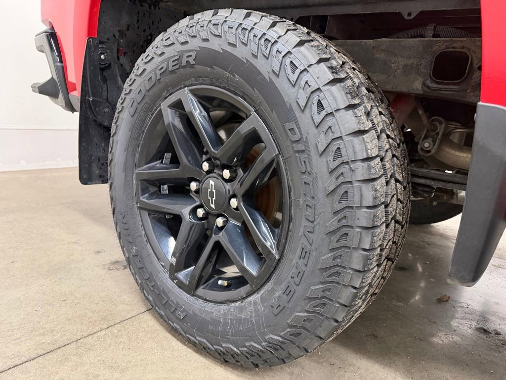 Used 2020 Chevrolet Silverado 1500 Custom Trail Boss w/ Custom Convenience Package image 13