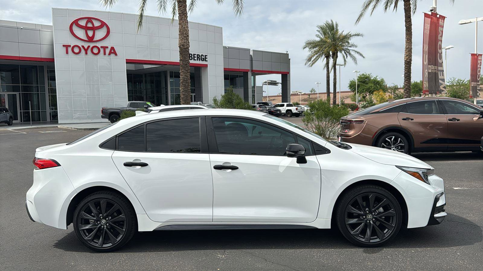 Used 2025 Toyota Corolla SE image 8