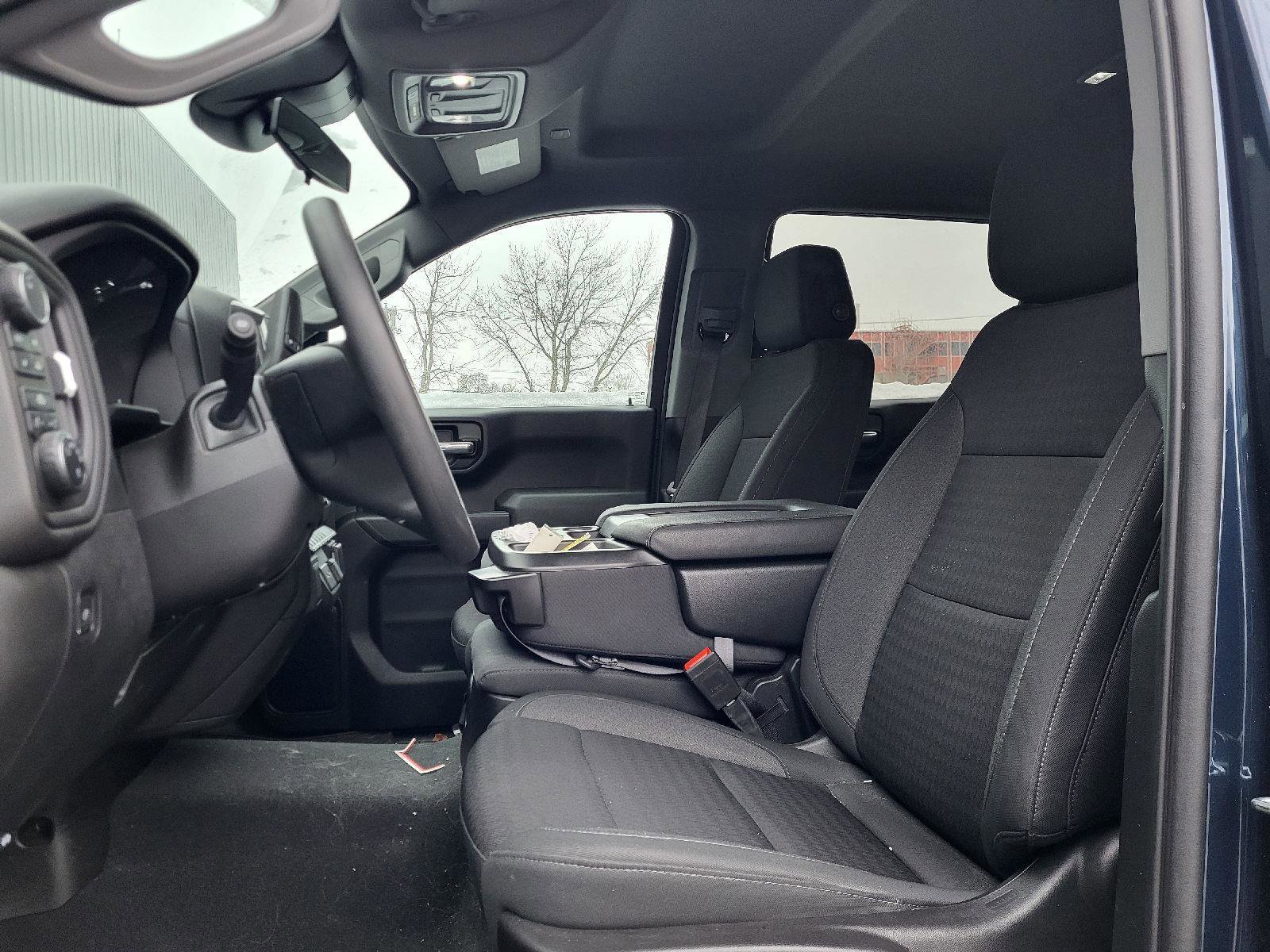 Used 2022 Chevrolet Silverado 1500 Custom image 9