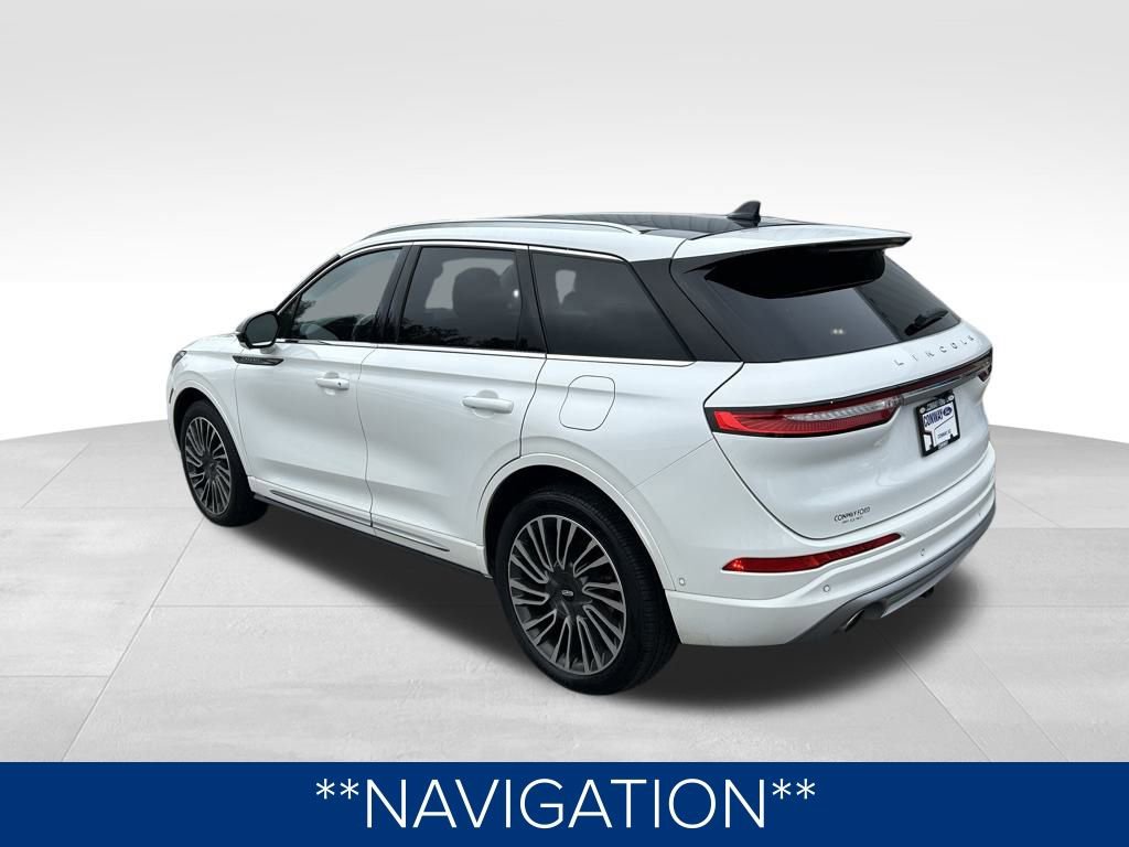 Used 2020 Lincoln Corsair Reserve w/ Equipment Group 201A image 12