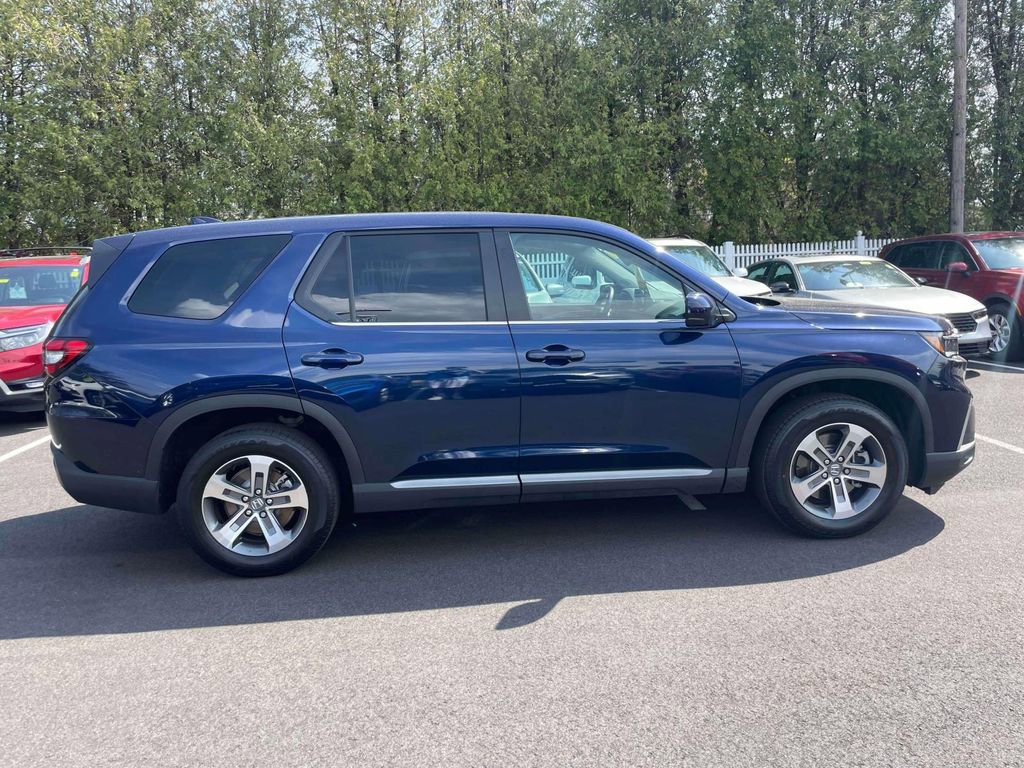 Certified 2024 Honda Pilot EX-L image 4