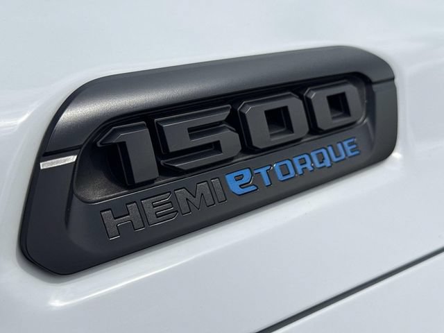 Used 2023 RAM 1500 Big Horn AWD/4WD image 34