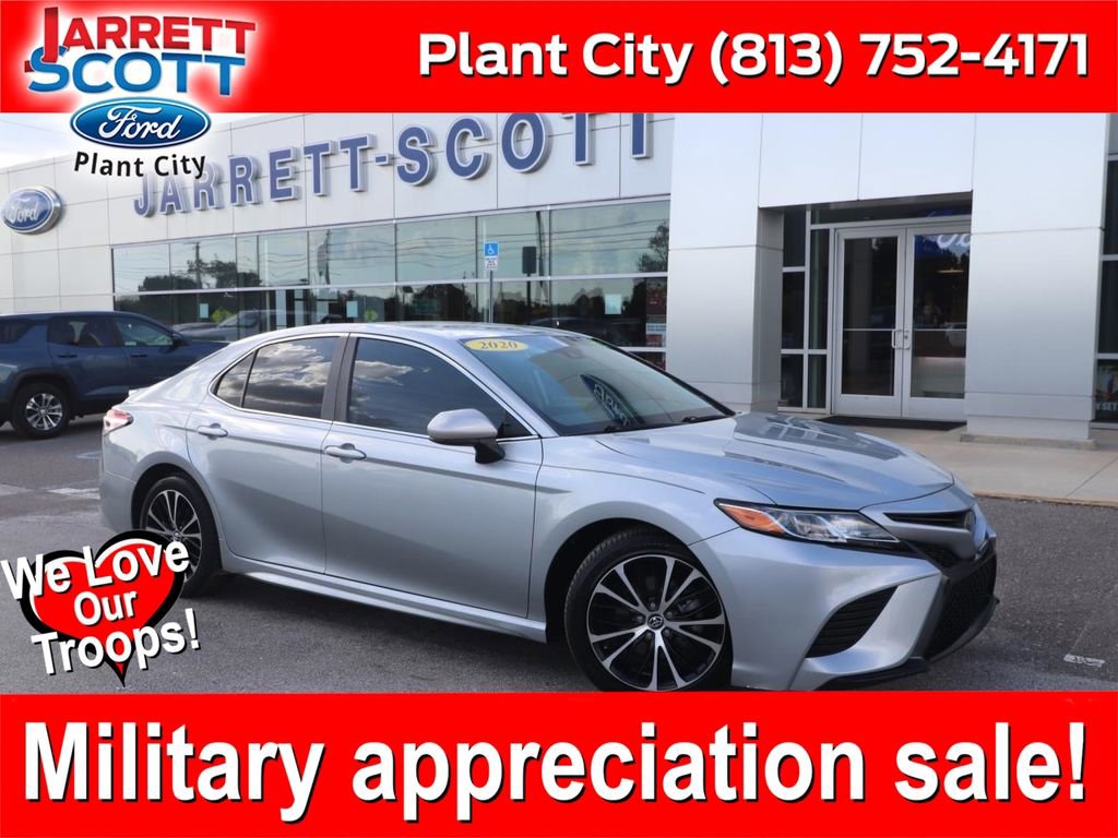 Used 2020 Toyota Camry SE FWD video 1
