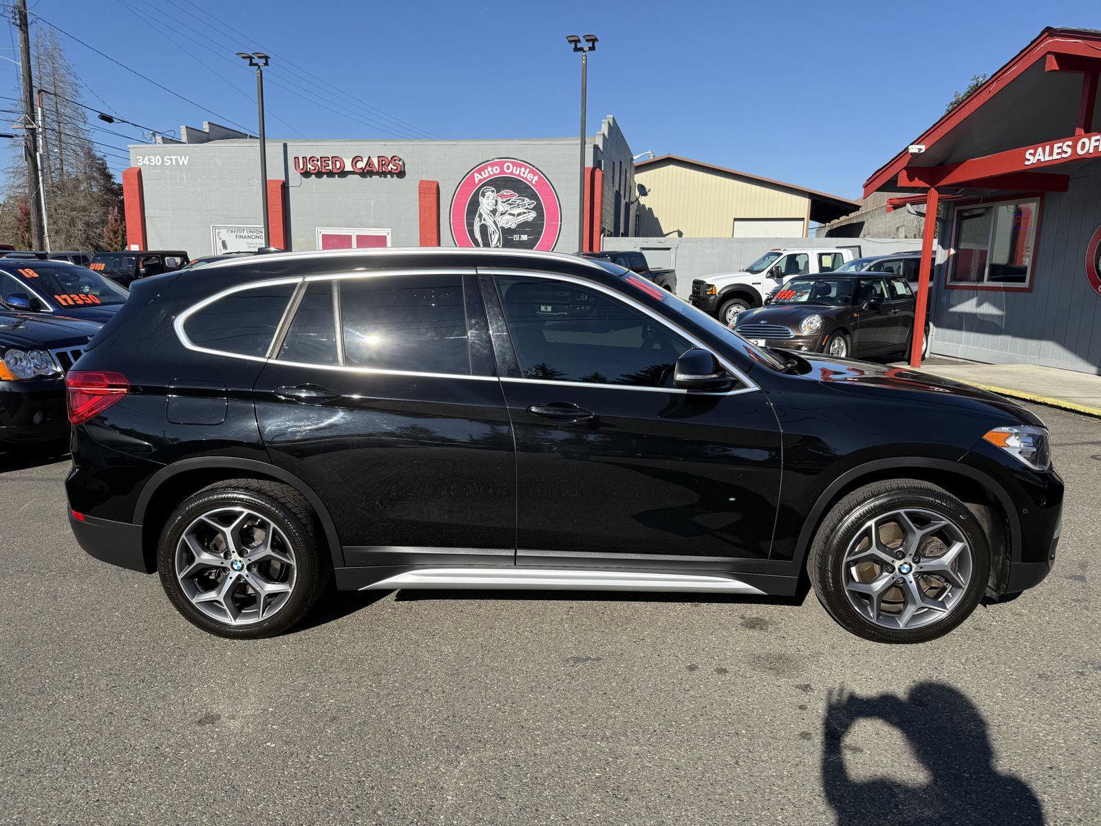 Used 2018 BMW X1 sDrive28i w/ Convenience Package image 7