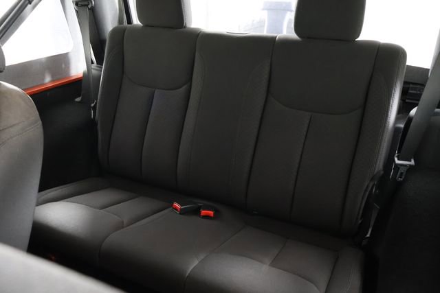 Used 2015 Jeep Wrangler Sport image 17