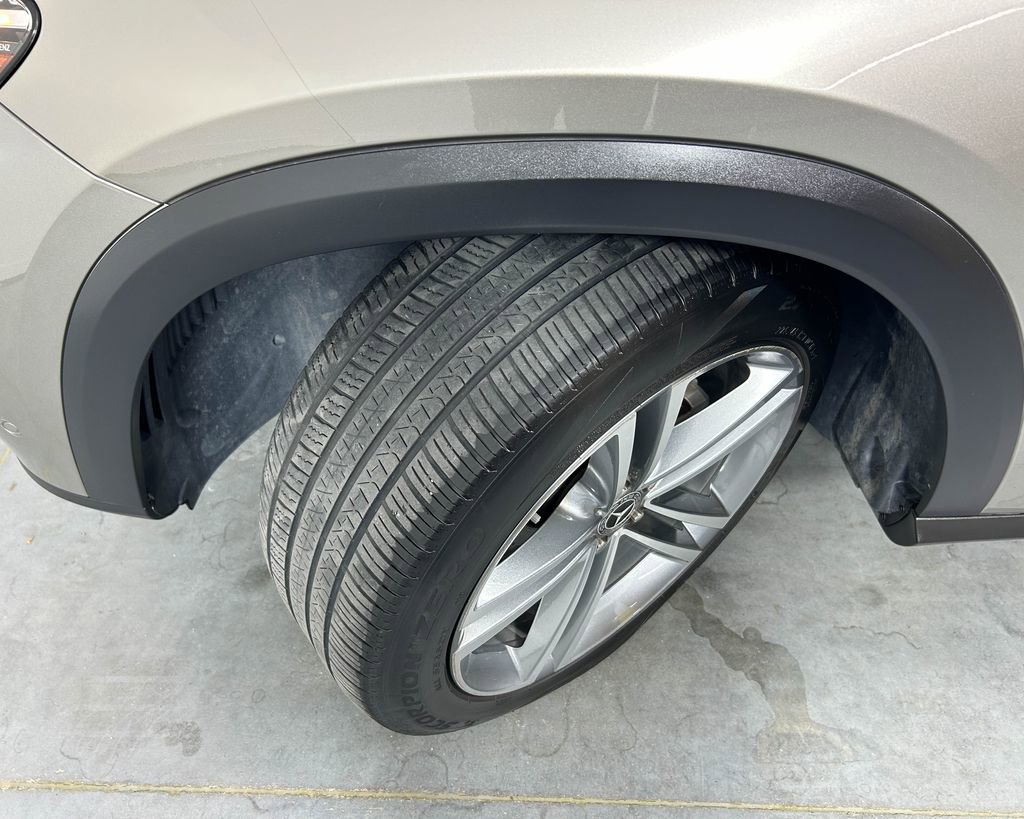 Used 2020 Mercedes-Benz GLE 350 4MATIC image 23