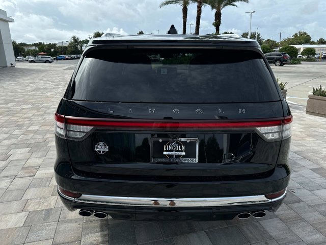 New 2025 Lincoln Aviator Black Label image 3