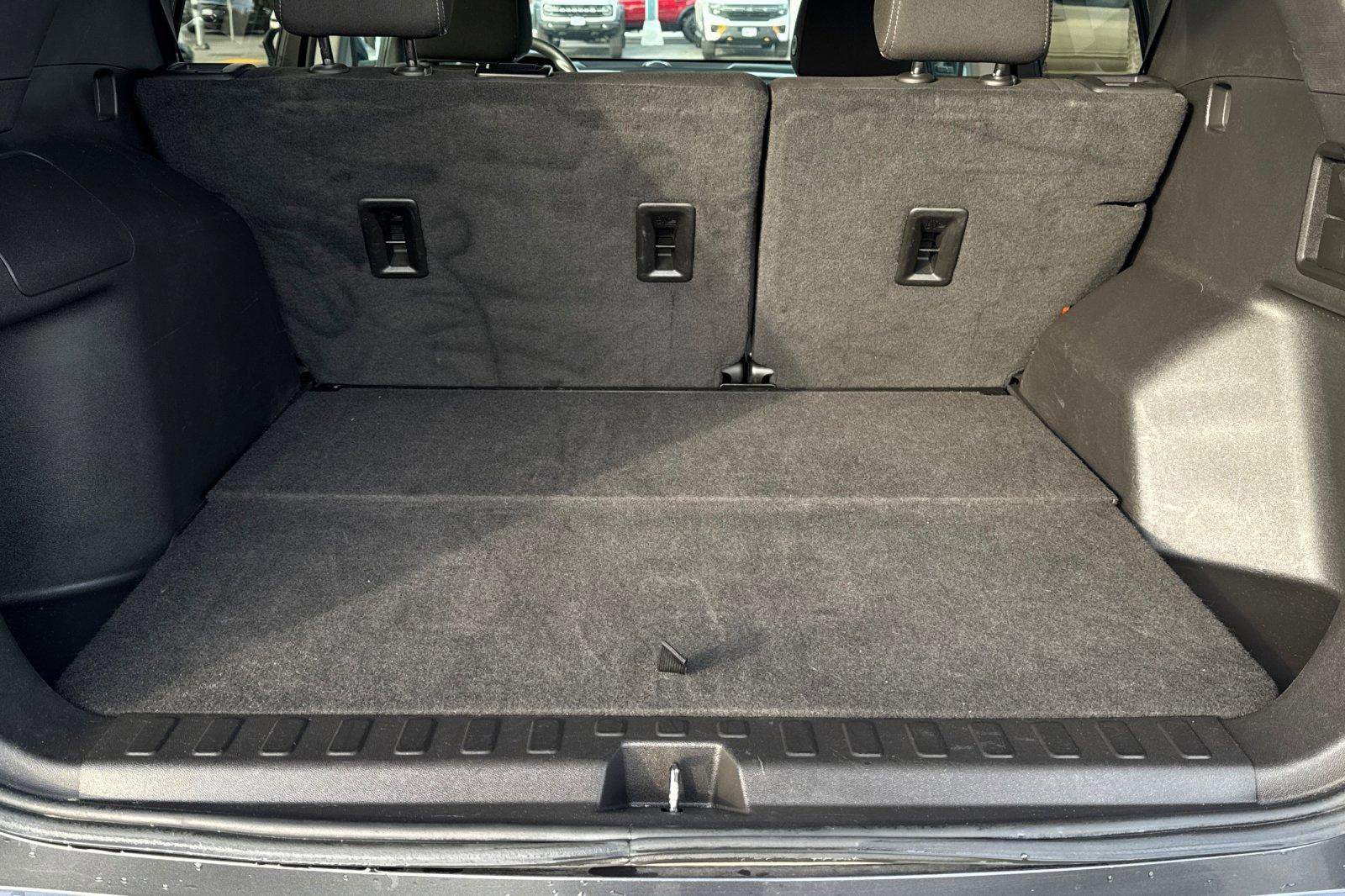 Used 2023 Chevrolet Equinox LT image 17