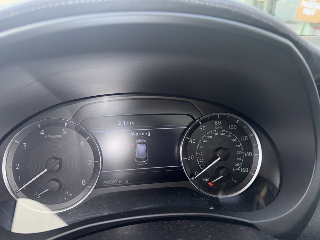 Used 2019 INFINITI QX50 Essential w/ Sensory Package image 2