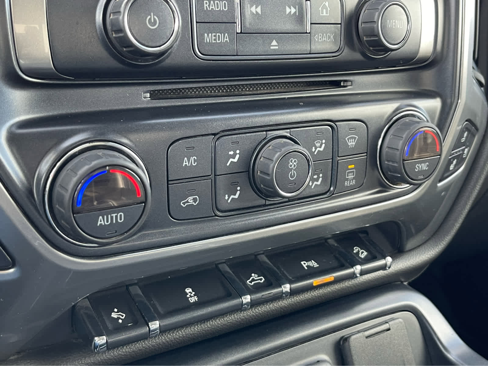 Used 2017 Chevrolet Silverado 1500 LTZ Z71 w/ LTZ Plus Package image 16