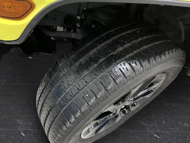 Used 2023 Jeep Wrangler Unlimited Sahara w/ Cold Weather Group image 37