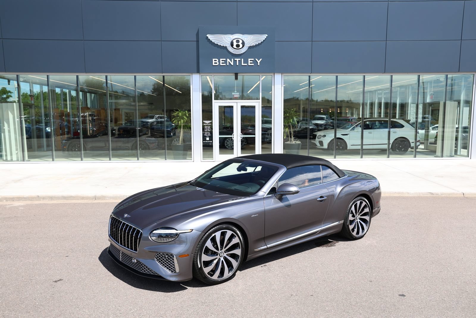 Certified 2026 Bentley Continental GT Azure AWD/4WD image 2