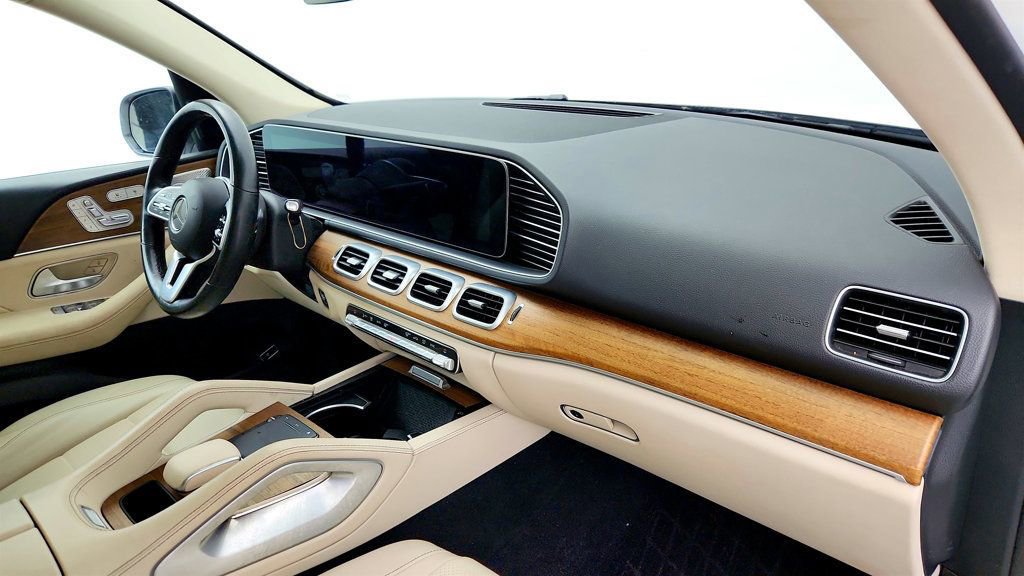 Used 2023 Mercedes-Benz GLE 350 4MATIC w/ 3rd Row Seat Package image 24