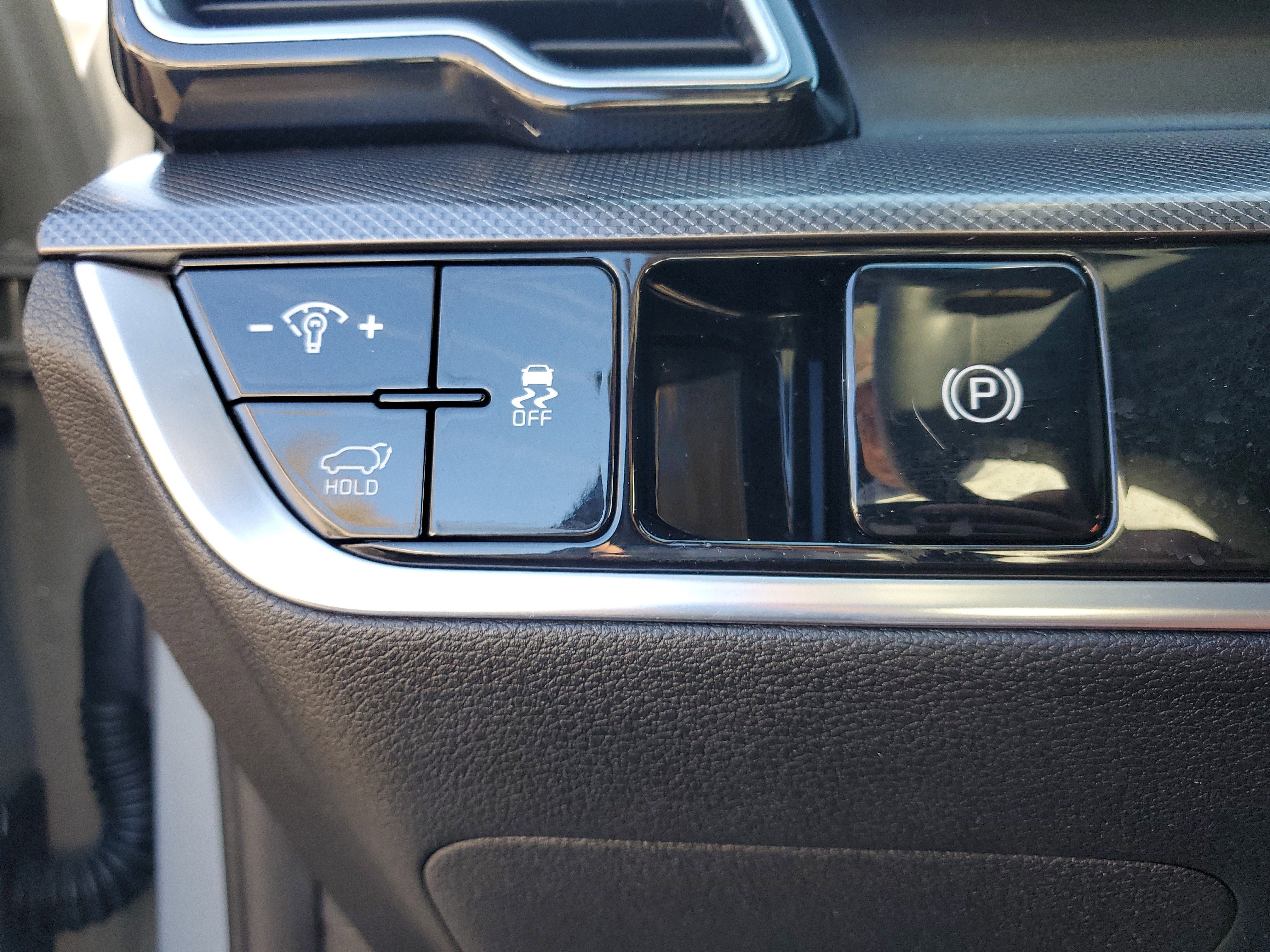 Used 2024 Kia Sportage SX image 24