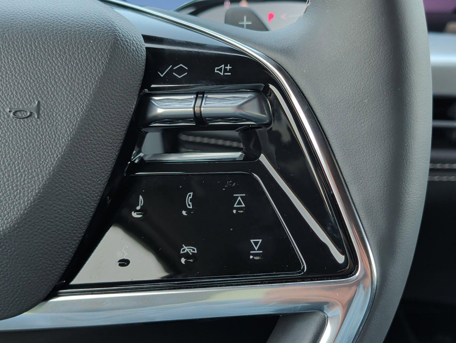 Used 2026 Cadillac Escalade ESV Sport w/ LPO, ONYX Package image 15