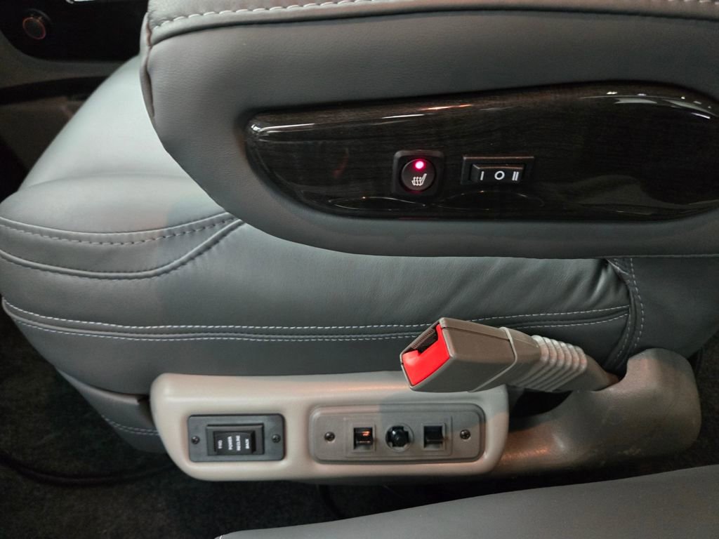 New 2025 GMC Savana 2500 w/ Driver Convenience Package image 21