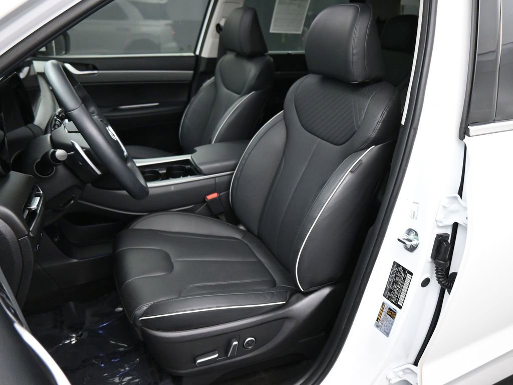 Used 2025 Hyundai Palisade SEL FWD image 17