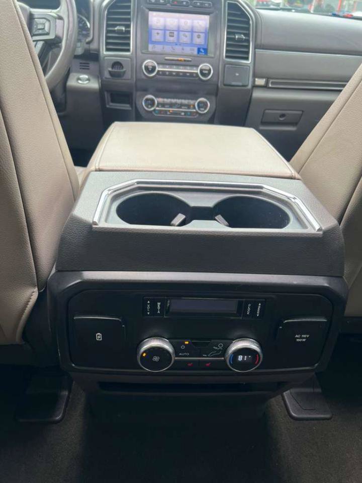Used 2019 Ford Expedition Limited w/ Equipment Group 302A AWD/4WD image 23