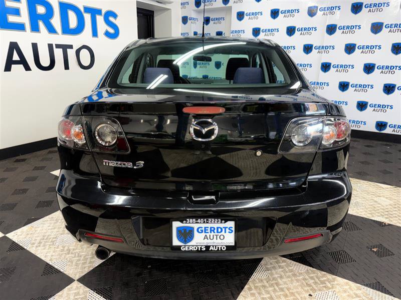 Used 2009 MAZDA MAZDA3 i Touring Value FWD image 5