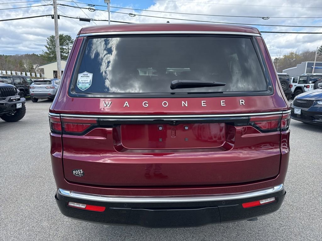Certified 2024 Jeep Wagoneer 4WD w/ Premium Group I image 4