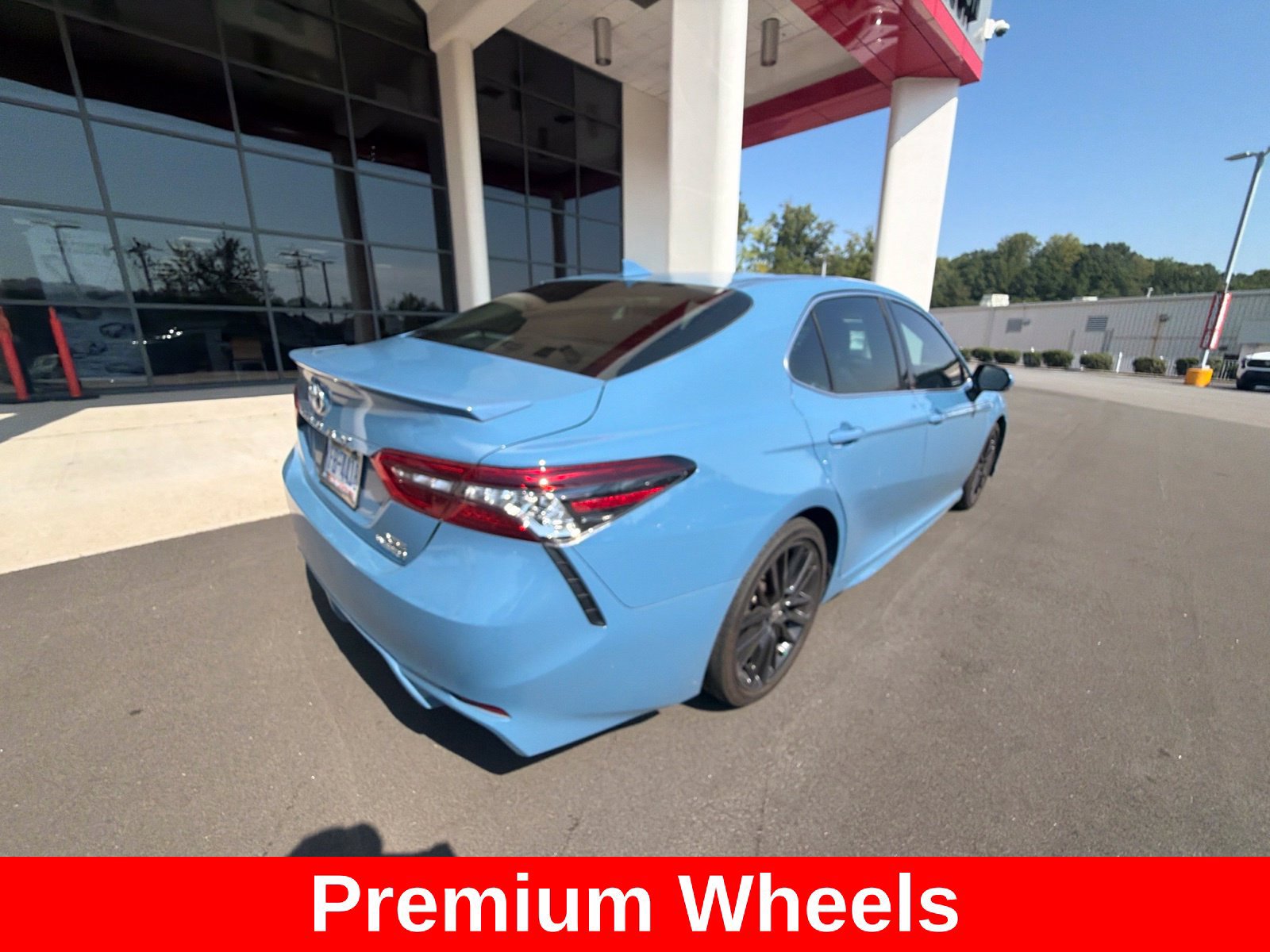Used 2023 Toyota Camry XSE w/ Navigation Package FWD image 12