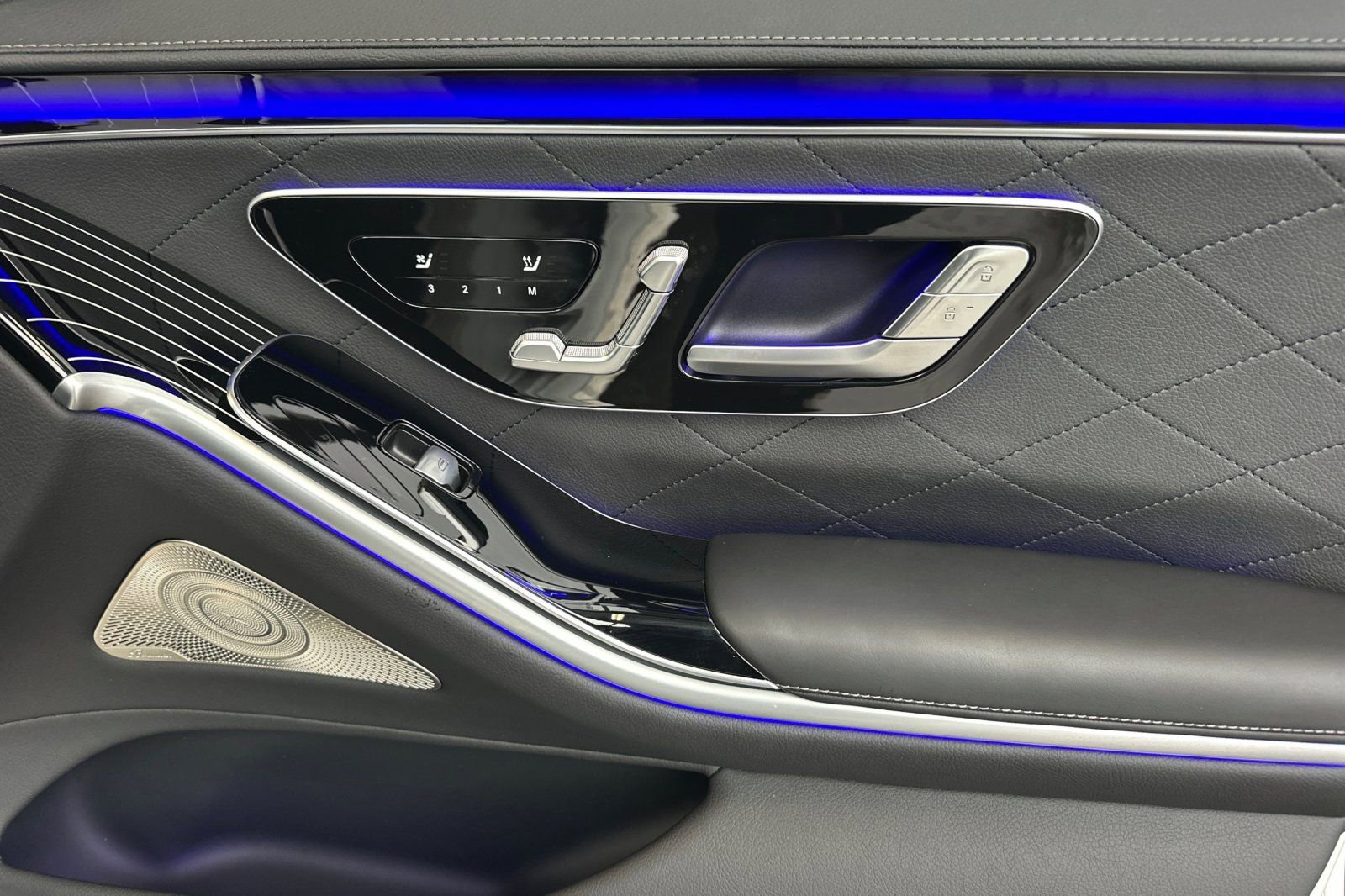 Certified 2024 Mercedes-Benz S 580e 4MATIC Sedan image 35