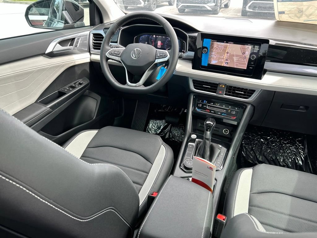 New 2026 Volkswagen Taos SEL AWD/4WD image 9