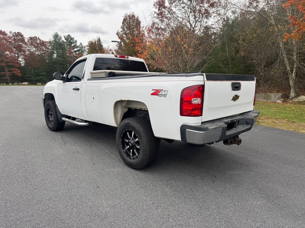 Used 2012 Chevrolet Silverado 2500 LT w/ Interior Plus Package image 3