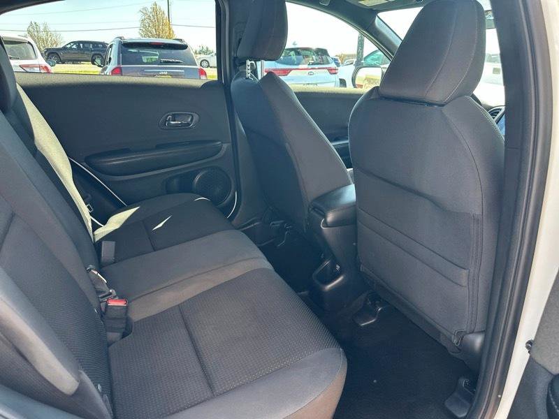 Used 2021 Honda HR-V Sport image 5