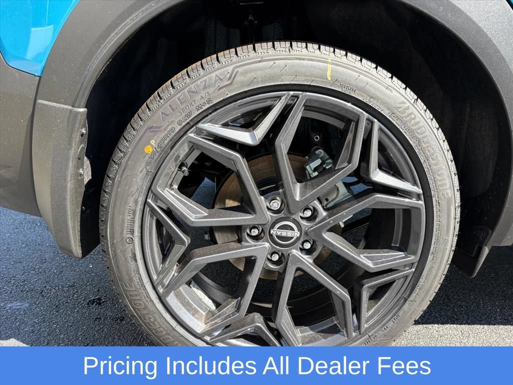 Used 2026 Nissan Kicks SR w/ Cold Weather Package AWD/4WD image 27