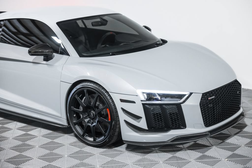Used 2018 Audi R8 V10 plus AWD/4WD image 10
