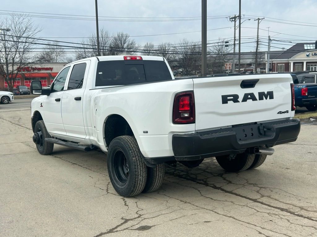 New 2026 RAM 3500 Tradesman AWD/4WD image 9