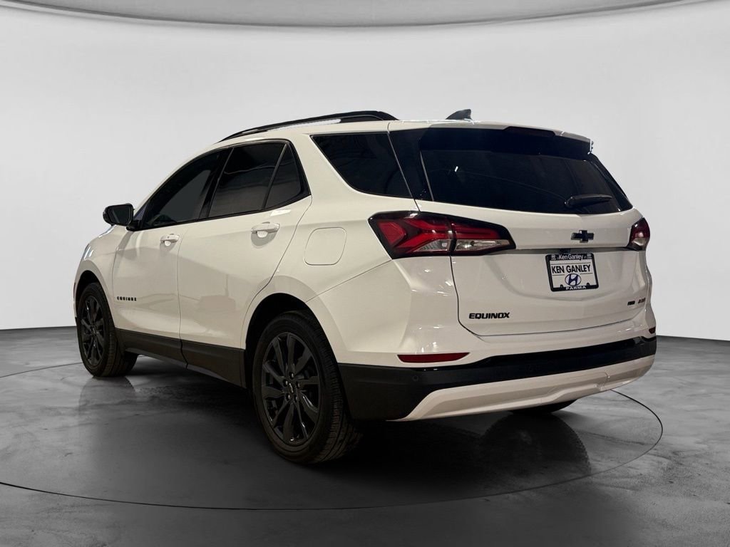Used 2024 Chevrolet Equinox RS w/ RS Leather Package AWD/4WD image 7